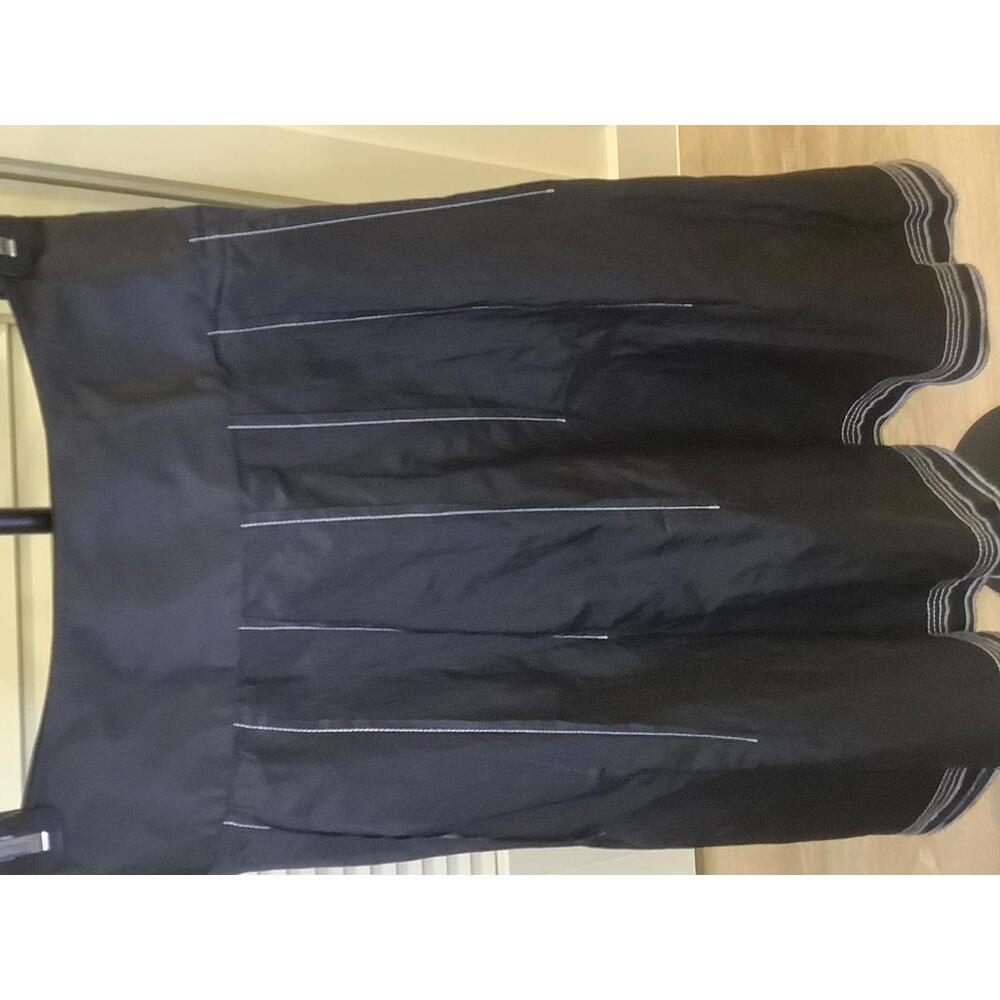 Emanuel Ungaro Black Drop Waist Pleated Skirt Topstitch Hem Below Knee Detail 10 - Picture 2 of 6